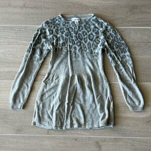 Splendid Girls Gray Leopard Print Long Sleeve Dress.